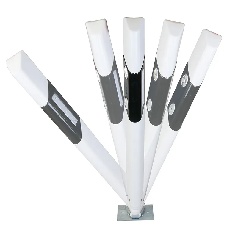 Steh-Auf-Leitpfosten mit Hohlprofil oder Rohrkern, allseitig kippbar