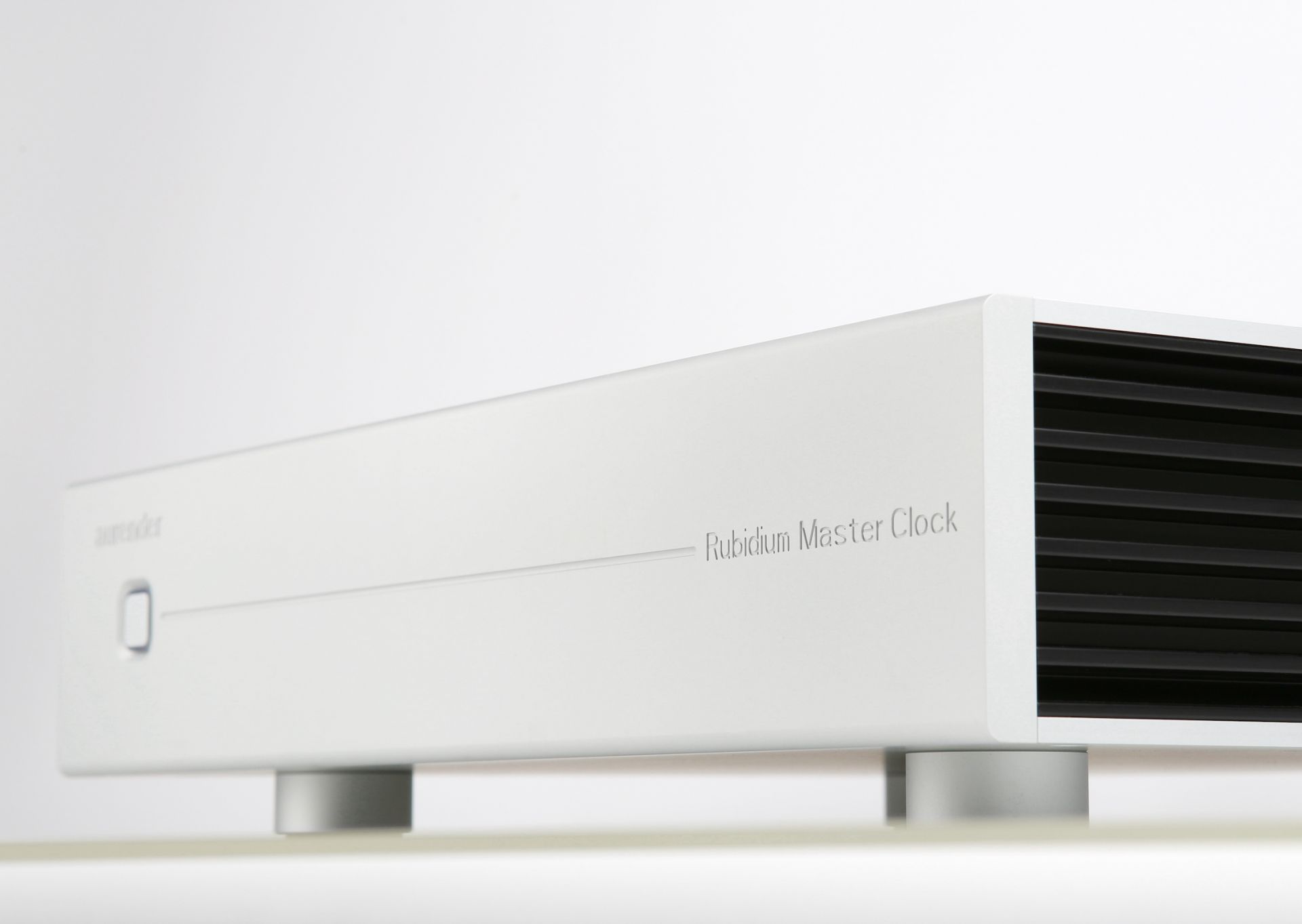 Aurender MC10 Precision Master Clock – Bild 7