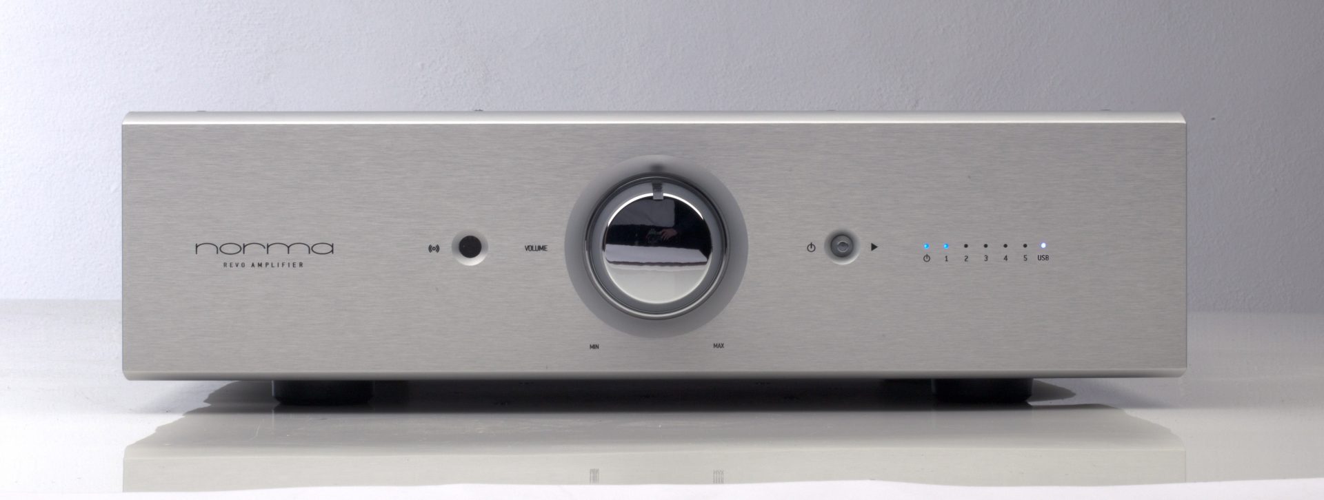 Norma Audio REVO IPA-140 mit Phono und DAC
