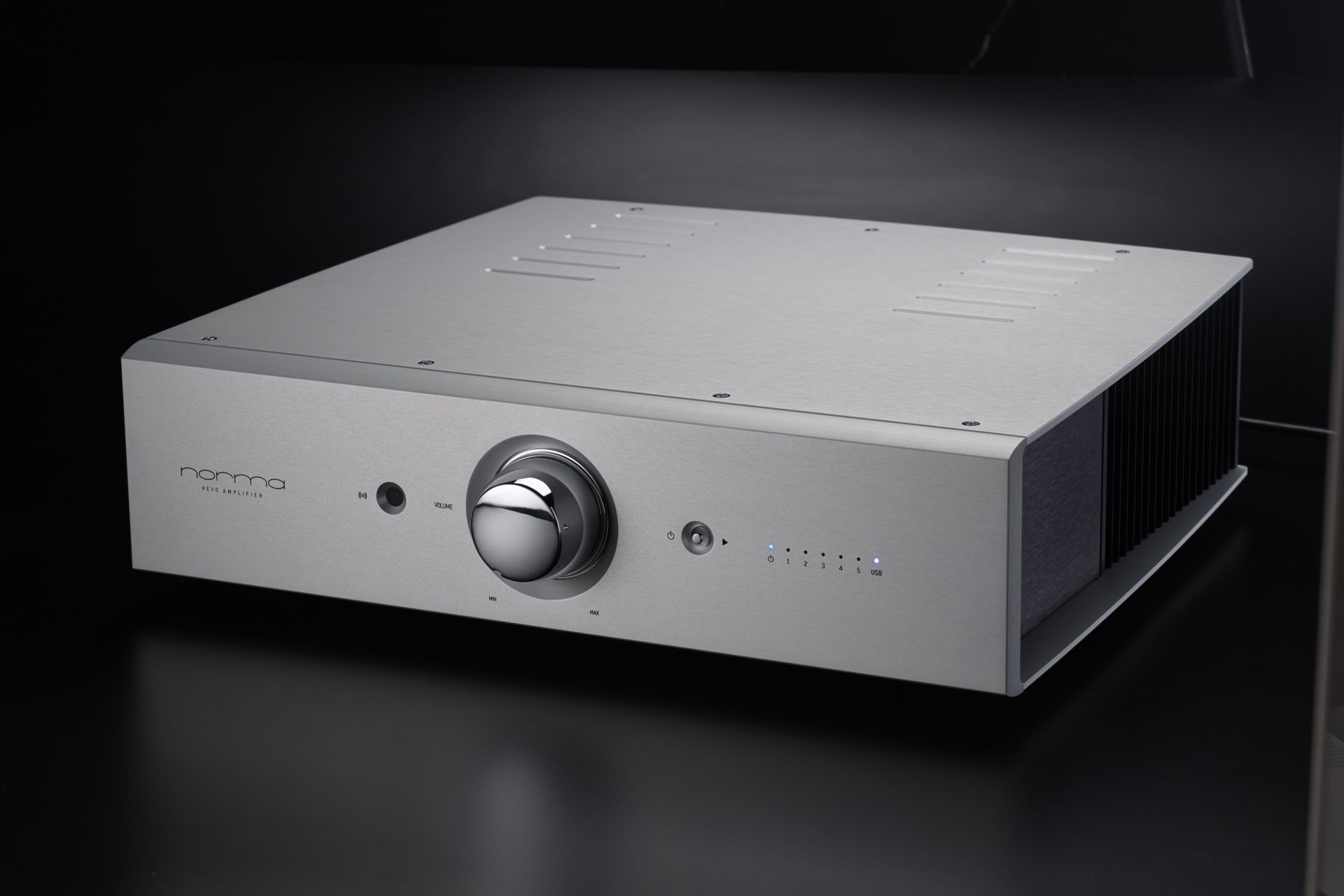 Norma Audio REVO IPA-140 mit Phono und DAC – Bild 2